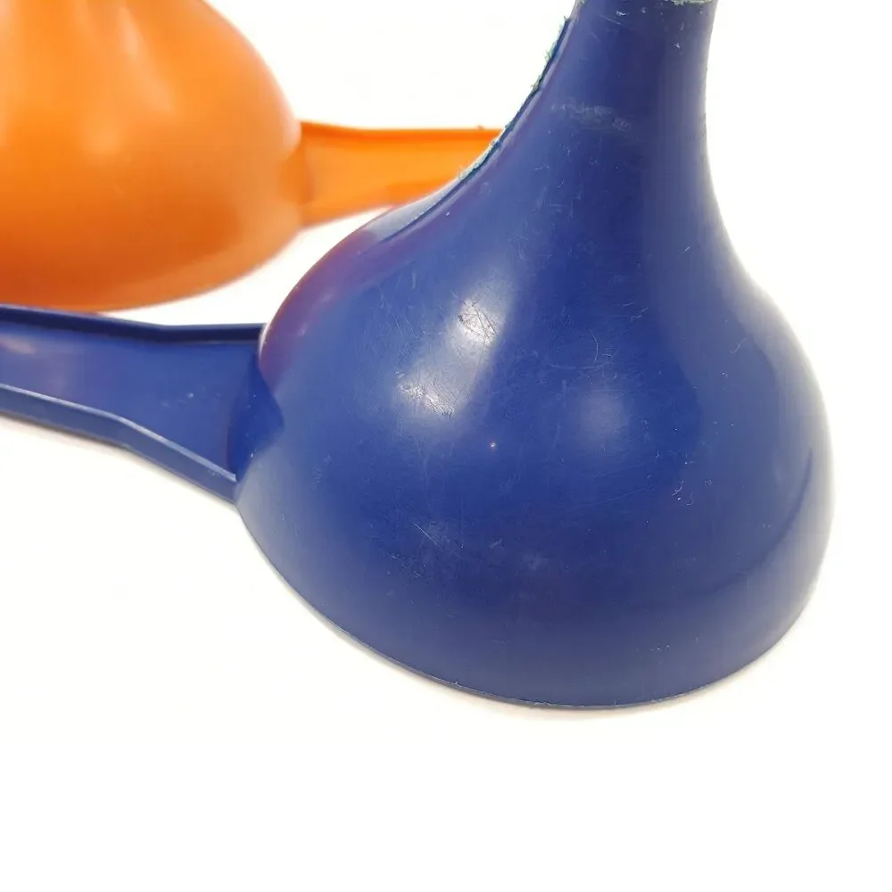 Tupperware vintage funnel